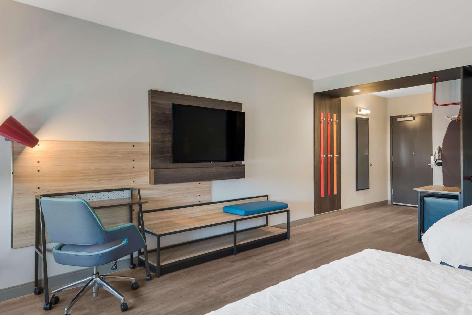 Tru By Hilton Greensboro, Nc Экстерьер фото
